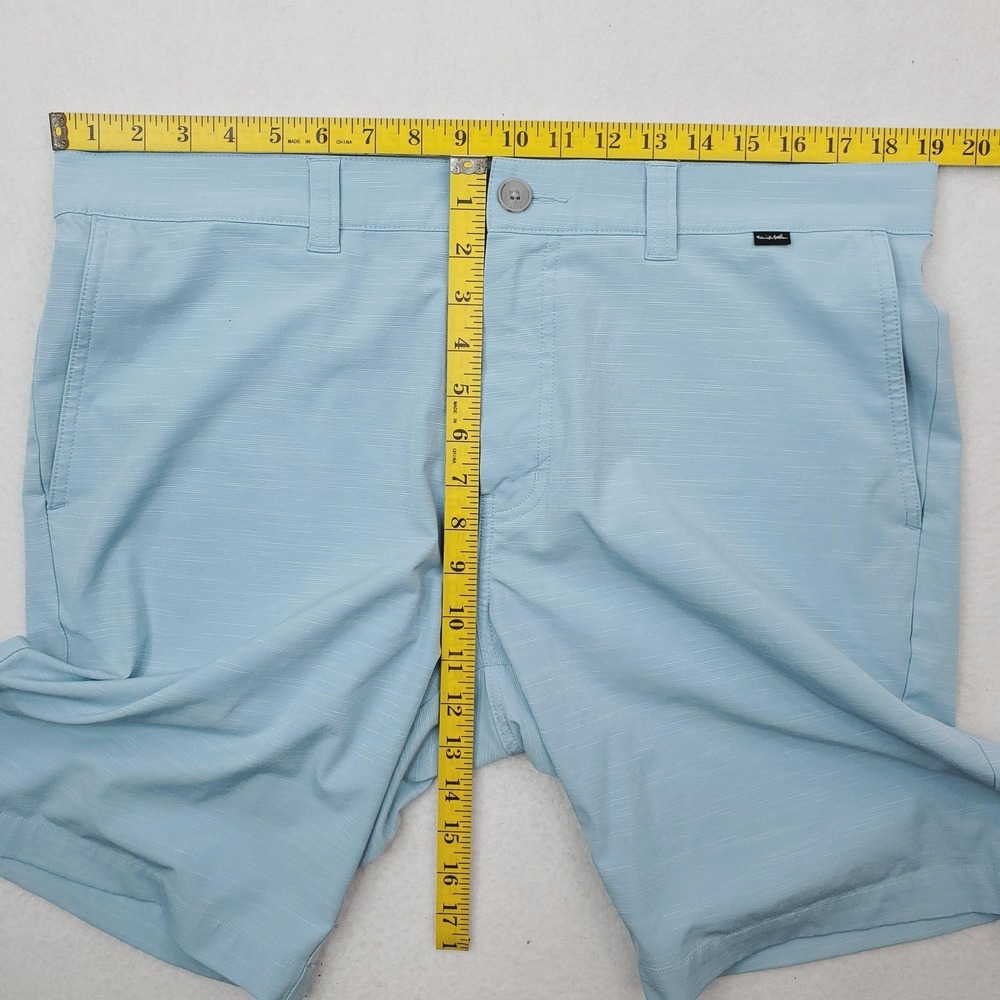 Travis Mathew Shorts Mens 36 Blue Pinstripe Chino Golf Stretch Performance 9" - Picture 6 of 10
